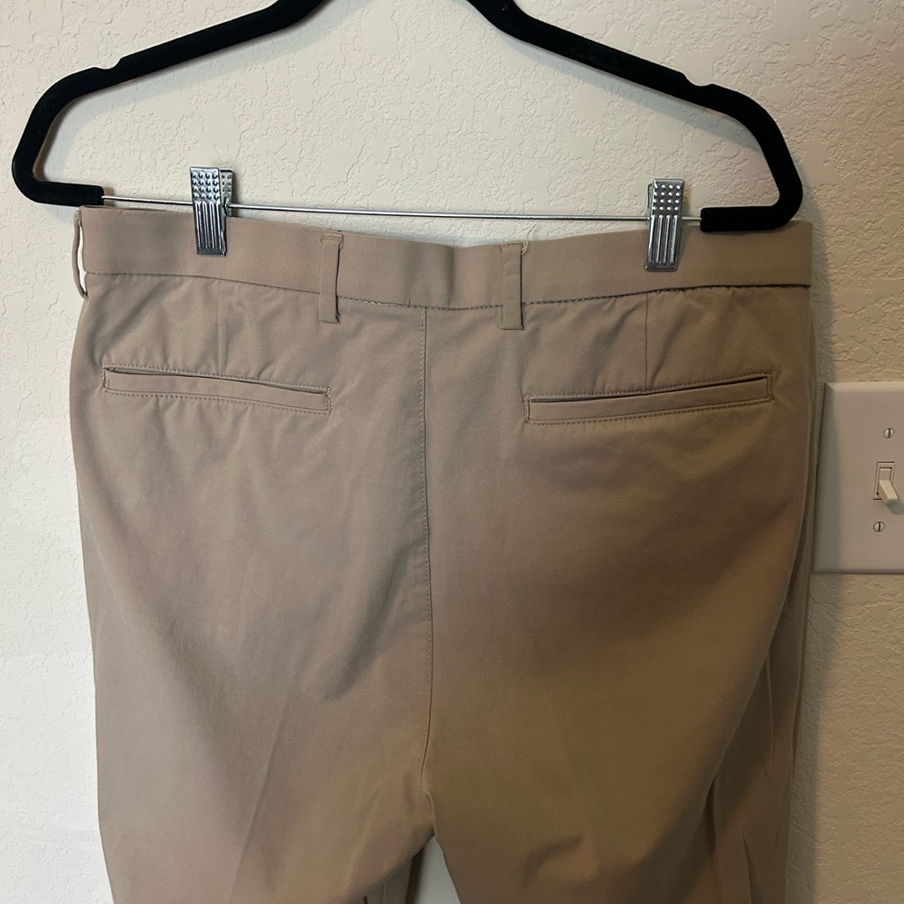 Ralph Lauren Men's Tan Chinos - Picture 4 of 4